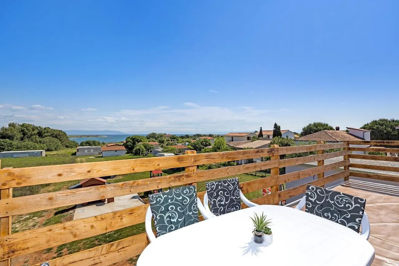 Apartment Marlera With Sea View Liznjan